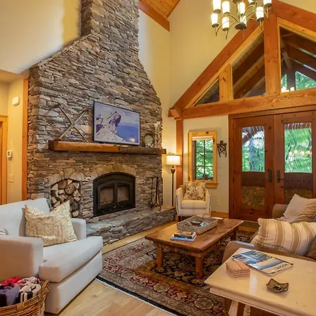 Mountain Song Lodge